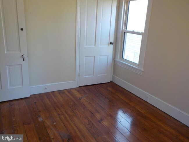 Photo - 23 7th St Unit B