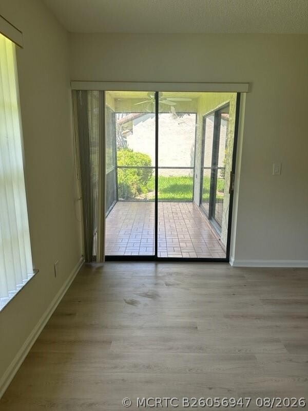 Photo - 406 Buttonwood Pl
