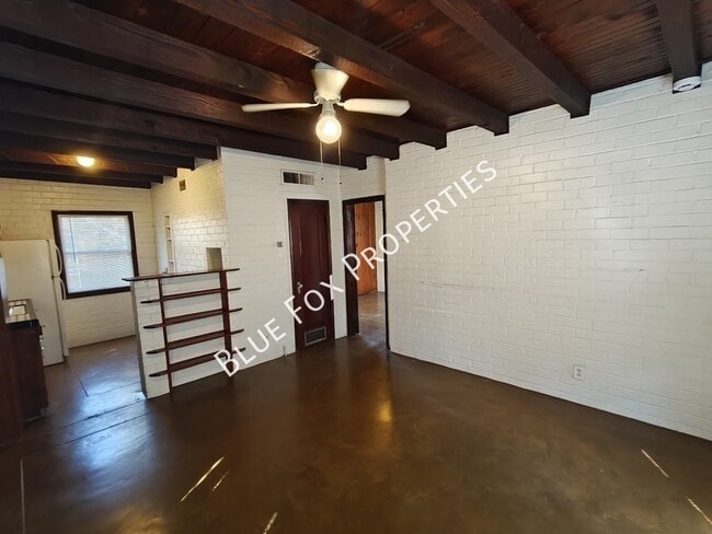 Photo - 1211 N Jones Blvd