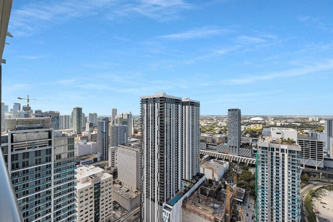 Photo - 601 NE 1st Ave Unit 3905