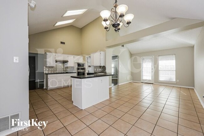 Photo - 1417 Highland Dr