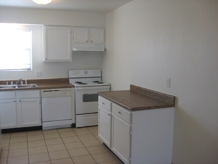 Photo - Hartman Apartments