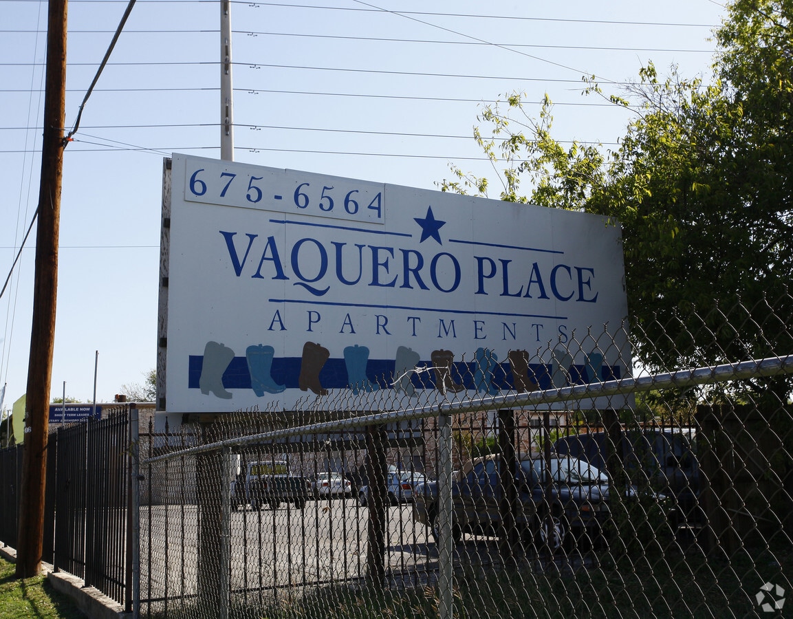 Exterior Photo - Villas on Springvale