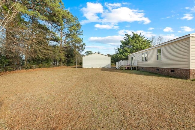 Photo - 137 Wendy Hill Ln