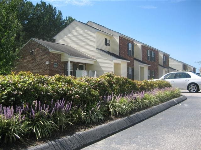 Photo - Meredith Square Townhomes