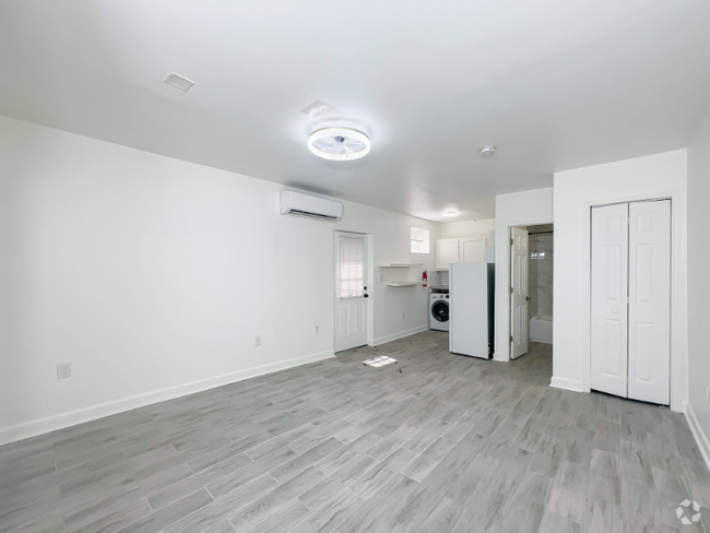 Building Photo - 8310 Flower Ave Unit 6 Rental