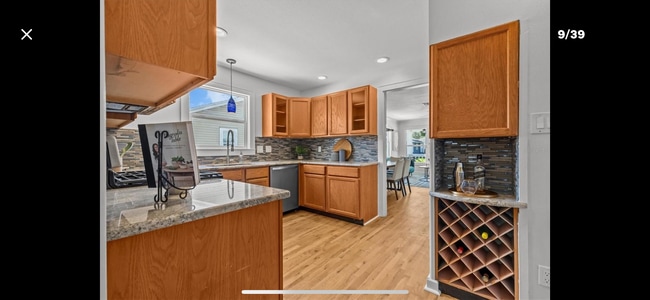 Photo - 325 W Haya St