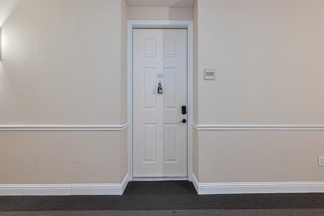 Photo - 7575 Kirby Dr