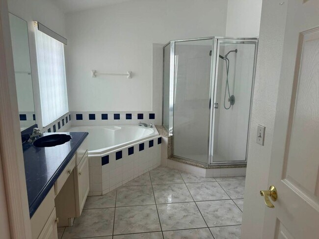 Photo - 12009 Bellsworth Way
