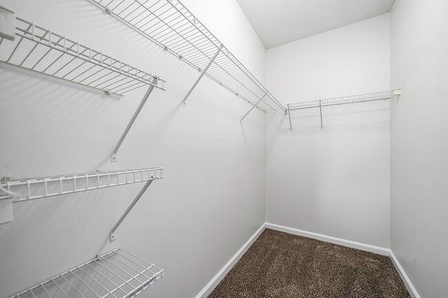 Highland Lakes Apartment Homes