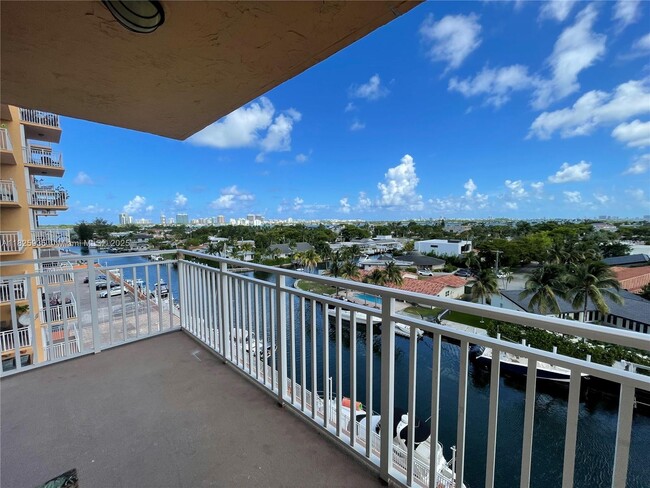 Photo - 2450 NE 135th St Condo Unit 609