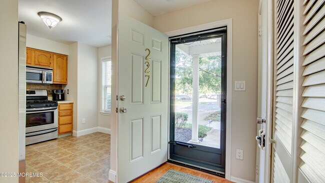 Photo - 227 Paddington Ct Unidad 7-7