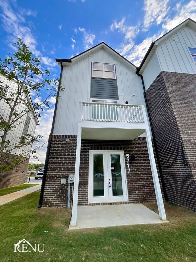 Photo - 5671 Sofias Cir