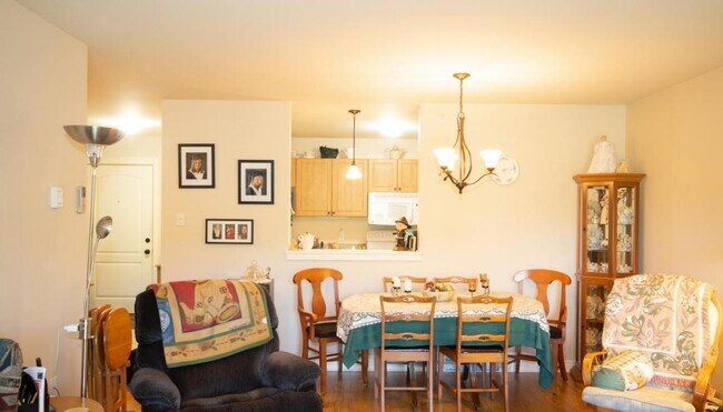 Photo - Lexington Landing