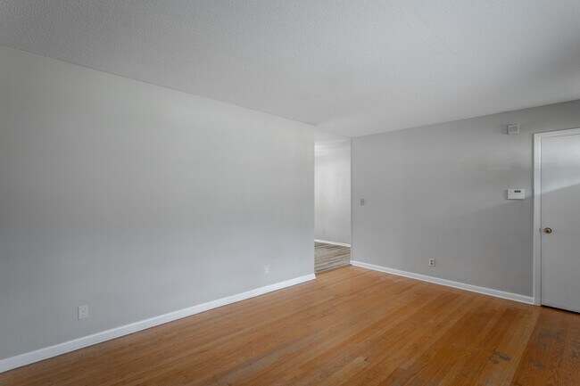 Photo - Spacious 3 Bedroom · 2 Bath Home in Chatta...