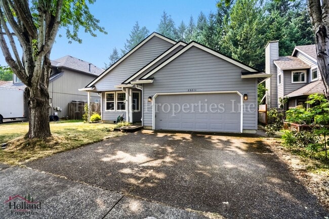 Building Photo - 23211 SW Cinnamon Hills Pl