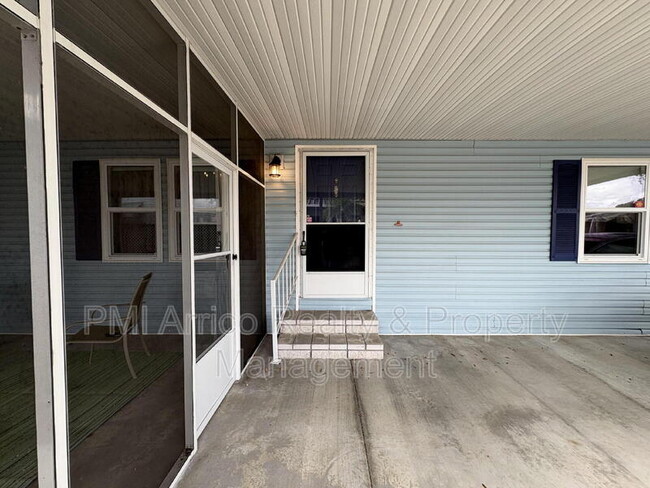 Photo - 616 Klickety Klak Ln