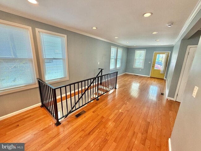 Photo - 4020 Grant St NE