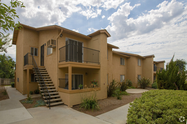 Easter Manor Apartments - Easter Manor Apartments