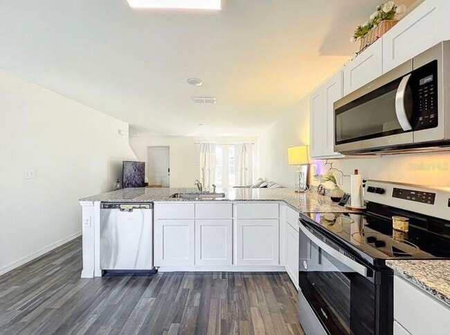 Photo - 17209 Sabrina Cir