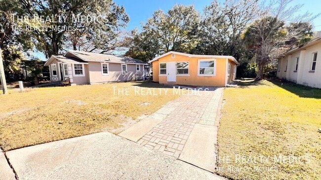 Photo - 854 Klondike Ave