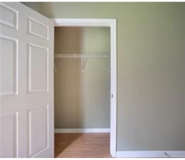 13281 RJ Drive
