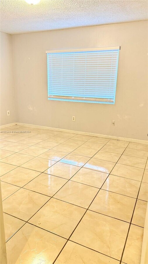 Photo - 18000 NW 68th Ave Unit 4A