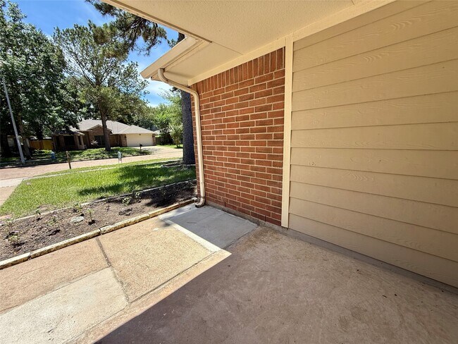 Photo - 14419 Golden Cypress Ln