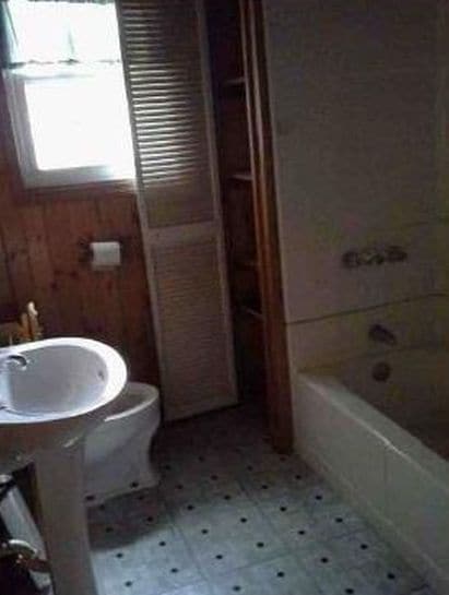 Photo - 164 E Main St