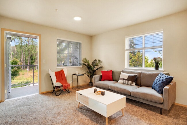 Livingroom - Sky Vue