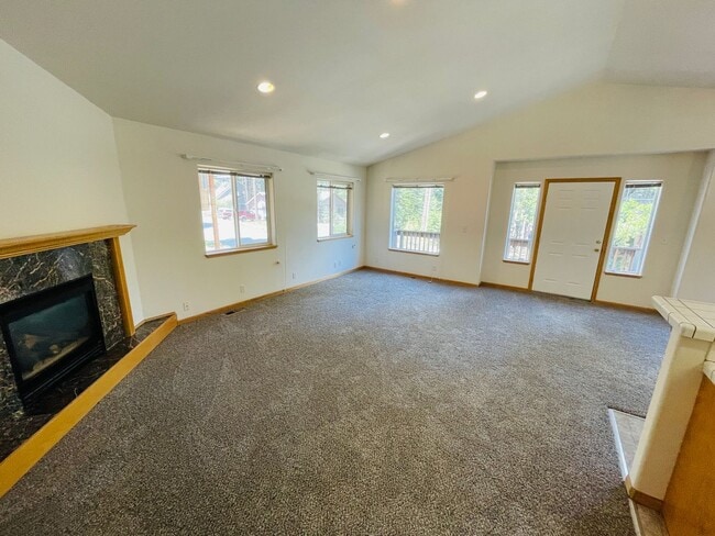 Photo - 3 bed 2 bath house for rent in South Lake Tahoe