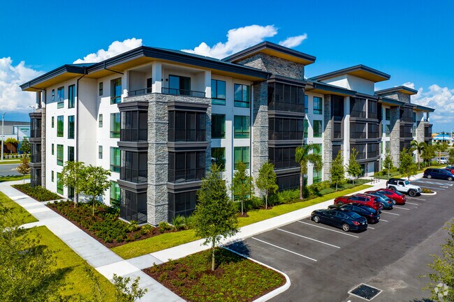 7200 Azure Cir Orlando, FL 32836