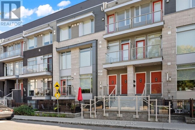 Photo - 40 Holmwood Ave