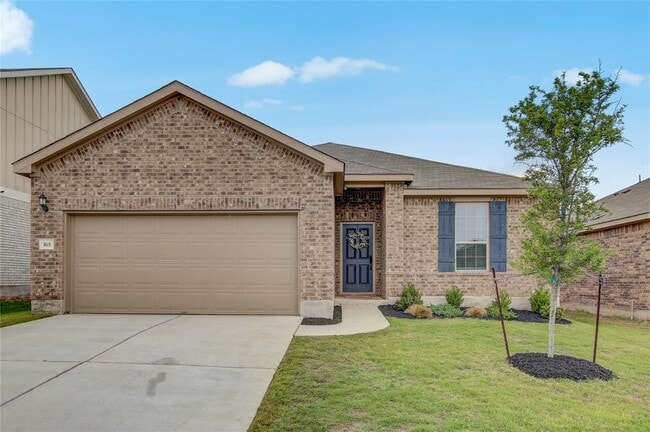 Photo - 165 Pivot Dr Casa