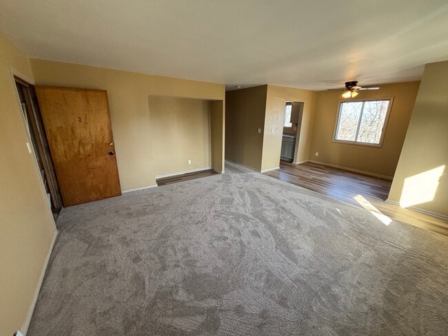 Building Photo - 224 Montana Ave Unit 3