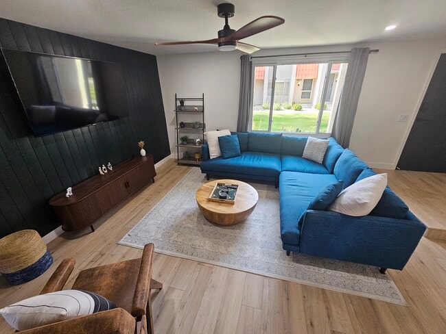 Photo - 266 E Via Escuela Unit D