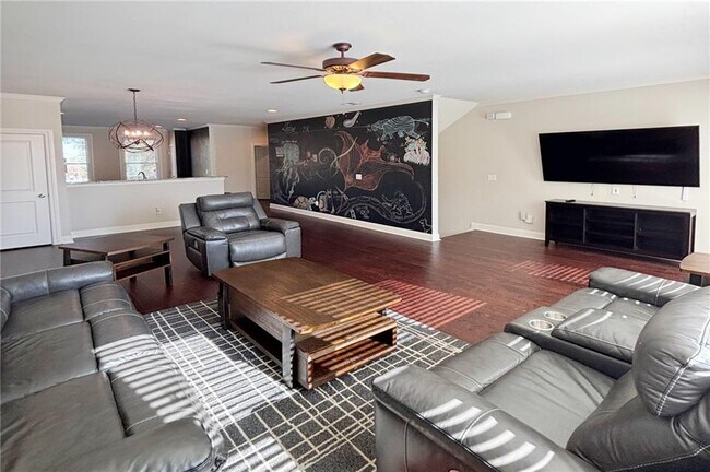 Photo - 772 Liberty Commons Dr NW