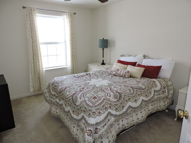 Dormitorio 2 - 330 weatherstone drive