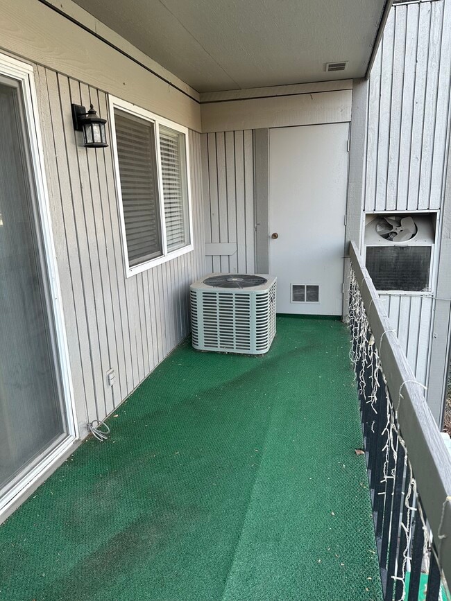 Photo - Waterbury Way Unit D