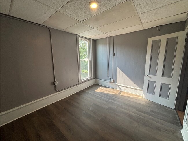 Building Photo - 1104 Caton Bypass Rd