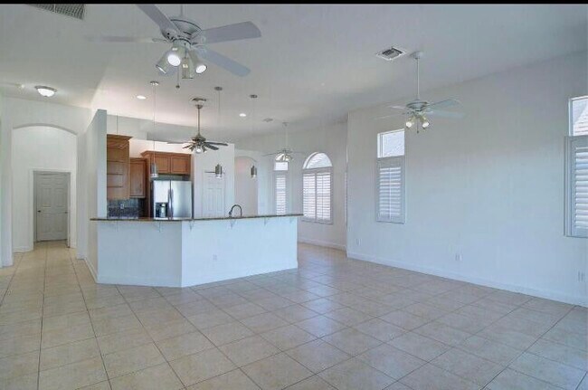 Photo - 3612 Grove Ct