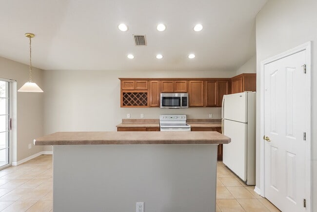 Photo - 11160 Golden Silence Dr