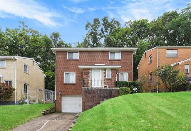 Building Photo - 3943 Boulevard Dr Rental