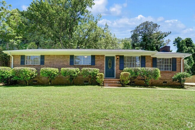 Building Photo - 606 Evergreen Dr Rental