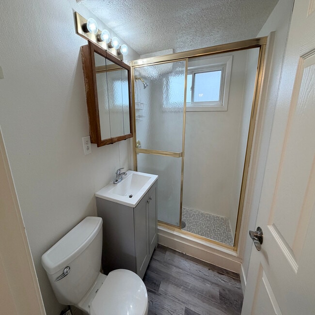 Photo - 1525 6th St Unit B