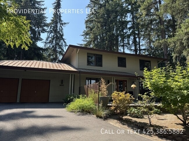 Building Photo - 3047 West LK Sammamish Pkwy NE