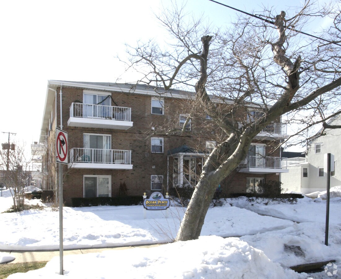 300 7th Ave - 300 7th Ave