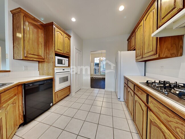 Photo - 8751 Sunset Trace Dr