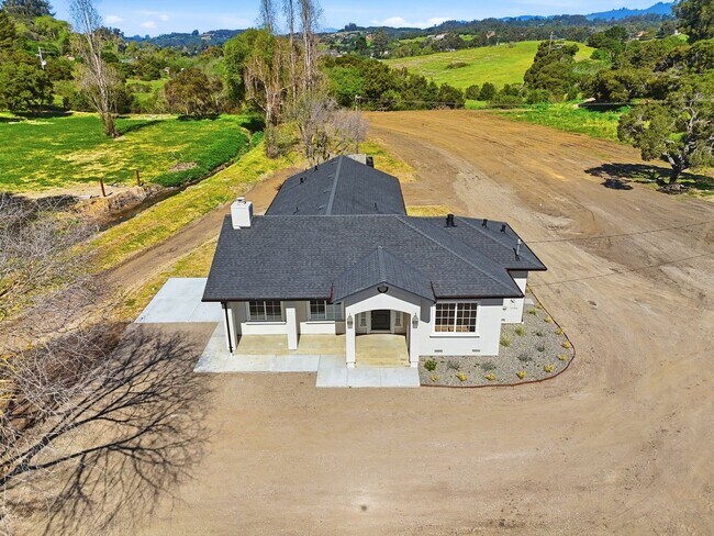 Photo - Beautiful Gated Country Property