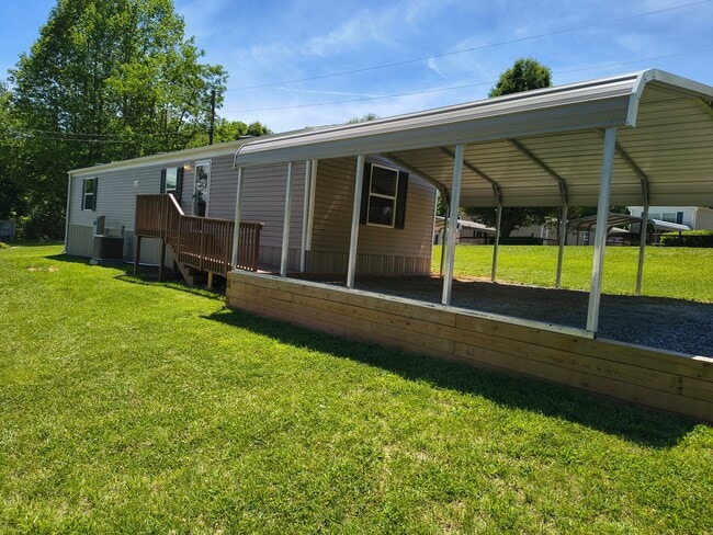 Photo - 730 Case Cove Rd